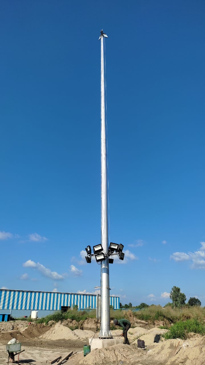 High Mast Lighting Pole Supplier in India | High Mast Lighting Pole ...